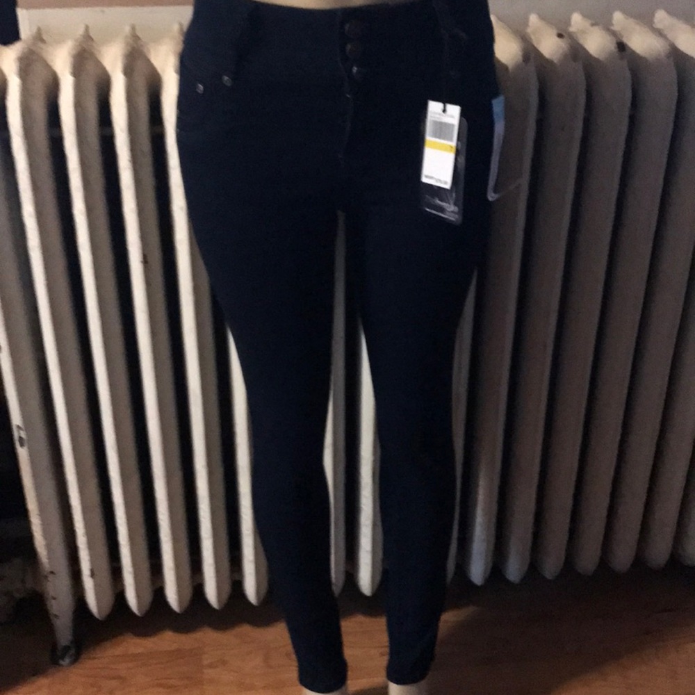 Colombian’s jeans